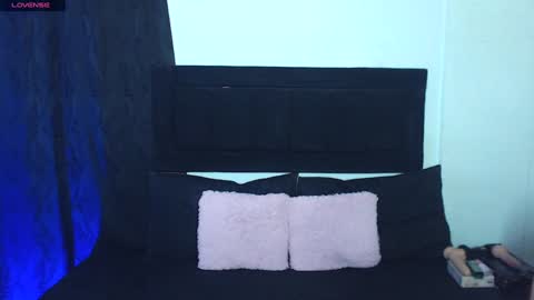 naty_cami_ online show from 01.31.25