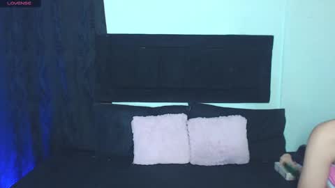 naty_cami_ online show from 02.22.25