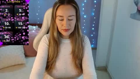 Natalia online show from 10.19.25