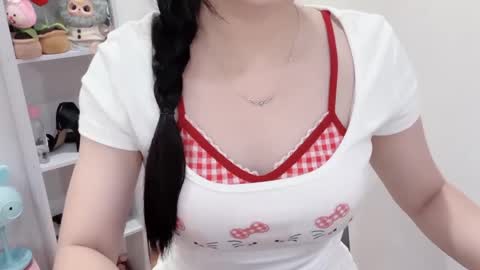 Snapshot of natycutiegirl chatting on 06.09.26 Kiki online show from 06.09.26