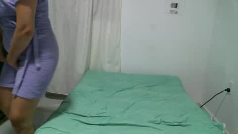 Snapshot of natyscoth chatting on 02.01.25      online show from 02.01.25