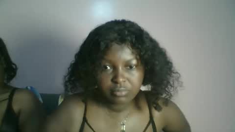 naughti_garlie online show from 05.04.26