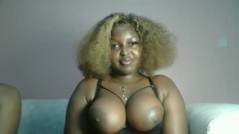 naughti_garlie online show from 05.31.26