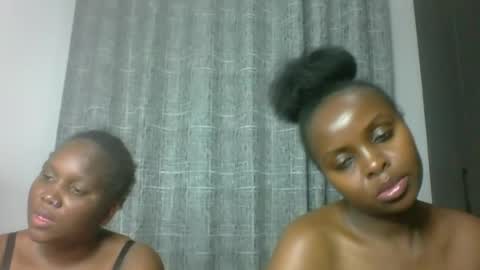 naughtty_bella8 online show from 07.17.26