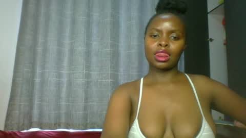 naughtty_bella8 online show from 07.28.26