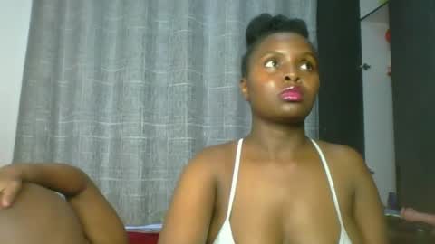 naughtty_bella8 online show from 07.28.26