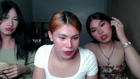 Snapshot of naughty_ashleyxx chatting on 02.02.25 naughty_ashleyxx online show from 02.02.25