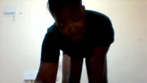 Snapshot of naughty_baddie5 chatting on 06.12.26 candy online show from 06.12.26