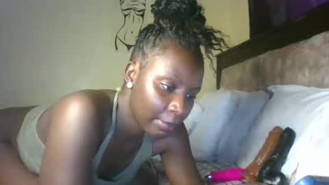 Snapshot of naughty_jee chatting on 05.14.26 jee online show from 05.14.26