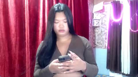 Snapshot of naughty_kate18 chatting on 04.18.26 KATE online show from 04.18.26