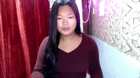 Snapshot of naughty_kate18 chatting on 04.22.26 KATE online show from 04.22.26