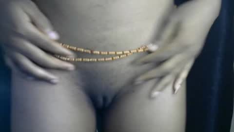 Snapshot of naughty_laura0811 chatting on 05.18.26 Naughty laura online show from 05.18.26