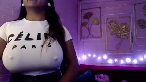 naughty_lorien143 online show from 04.18.26