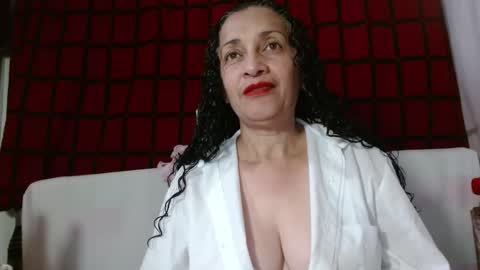 Snapshot of naughty_tita chatting on 06.07.26 Tita Madurita online show from 06.07.26