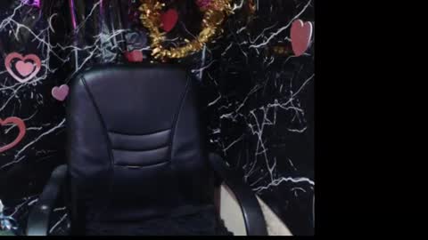 Snapshot of naughty_xxbunny chatting on 01.08.25 beauty online show from 01.08.25