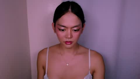 Snapshot of naughtyaurora69 chatting on 05.25.26 NaughtyAurora online show from 05.25.26