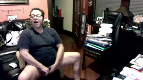 Snapshot of naughtybone chatting on 01.11.25 naughtybone online show from 01.11.25