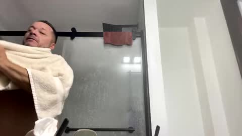 Snapshot of naughtybone chatting on 09.28.25 naughtybone online show from 09.28.25