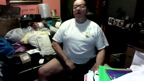 Snapshot of naughtybone chatting on 12.18.25 naughtybone online show from 12.18.25