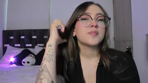 LANAindependent model online show from 07.03.26