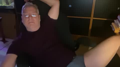 Snapshot of naughtydaddyla chatting on 02.17.25 naughtydaddyla online show from 02.17.25