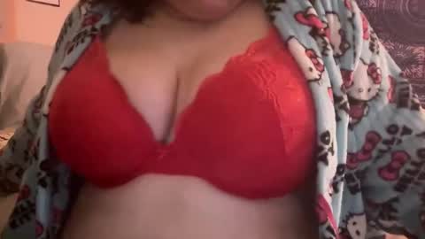 Snapshot of naughtygirl637100 chatting on 11.25.25 Naughty Girl online show from 11.25.25