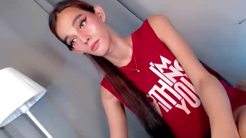 Snapshot of naughtygirlintown chatting on 12.14.25 Mariella online show from 12.14.25