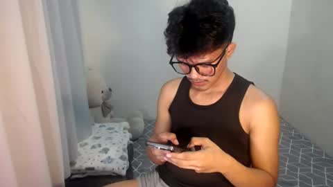 Snapshot of naughtyjosh_ chatting on 06.26.26 Josh online show from 06.26.26
