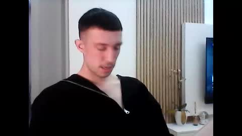 Snapshot of naughtymatteo chatting on 04.11.26 Naughty Matteo online show from 04.11.26