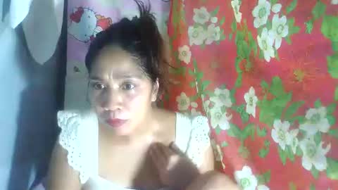 Snapshot of naughtynathalie2025 chatting on 10.17.25 naughtynathalie2025 online show from 10.17.25