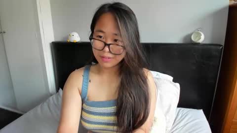 Gigi Chu  online show from 11.06.25