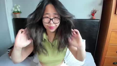 Gigi Chu  online show from 03.23.26