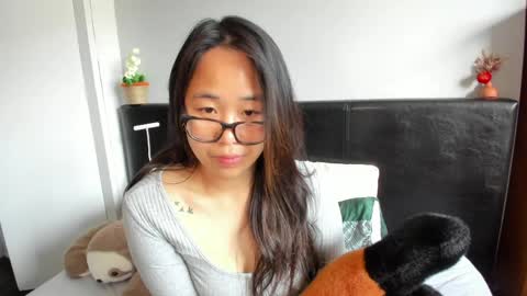 Gigi Chu  online show from 04.26.26