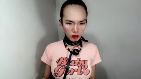 naughtypetiteangel online show from 11.25.25