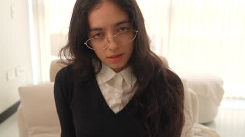 Naughty Samm online show from 10.01.25