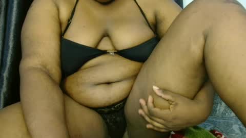 naughtyslut02 online show from 06.15.26
