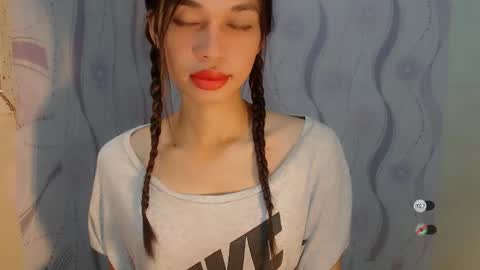 Snapshot of naughtysunshinepinay chatting on 05.06.26 Celine online show from 05.06.26