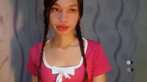 Snapshot of naughtysunshinepinay chatting on 05.26.26 Celine online show from 05.26.26