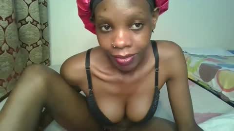 Snapshot of naughtysweetpie chatting on 02.02.26 naughty online show from 02.02.26