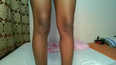 Snapshot of naughtysweetpie chatting on 03.17.26 naughty online show from 03.17.26