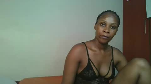 Snapshot of naughtysweetpie chatting on 04.05.26 naughty online show from 04.05.26