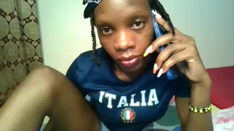 Snapshot of naughtysweetpie chatting on 05.24.26 naughty online show from 05.24.26