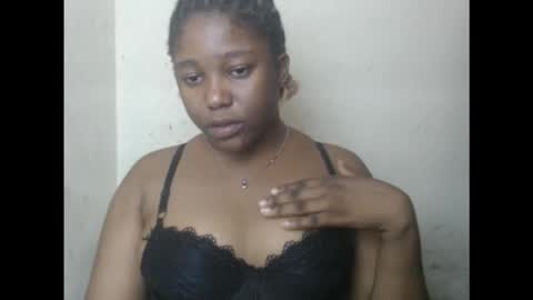 Snapshot of naughtyxpussyx chatting on 09.20.25 naughtyxpussyx online show from 09.20.25
