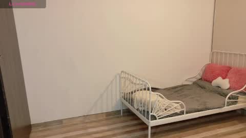 sabrina online show from 04.10.26