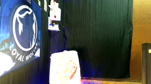 Loy online show from 10.22.25