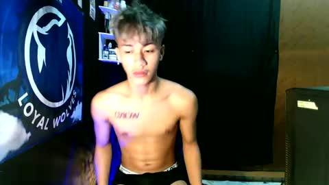 Loy online show from 11.06.25