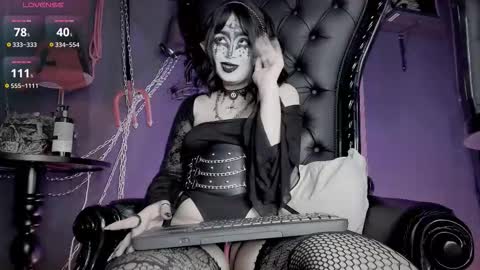 Navier  online show from 02.28.26