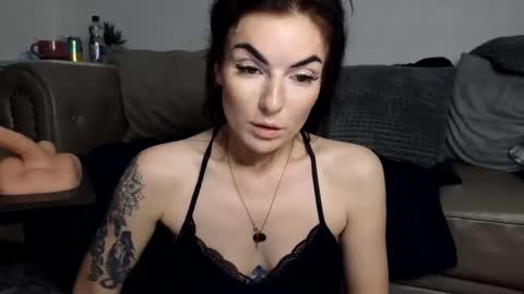 Navyrein online show from 04.15.26