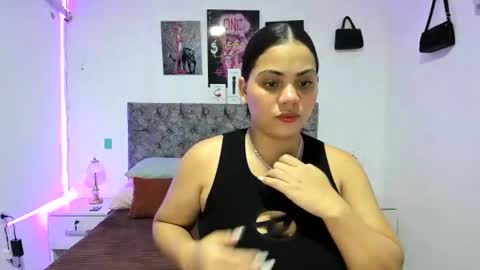 nay_and_aleja online show from 06.22.26