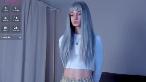 Kira online show from 04.08.26